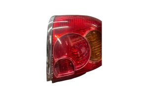 Toyota Avensis T250 Lampy tylnej klapy bagażnika 89030186