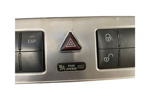 Mercedes-Benz C W203 Autres commutateurs / boutons / leviers 2038215681