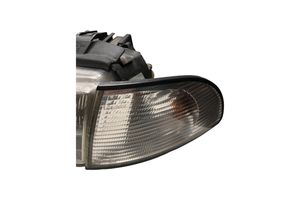 Audi A4 S4 B5 8D Lampa przednia 8D0941003E