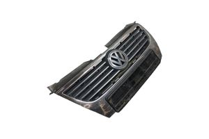 Volkswagen PASSAT B6 Верхняя решётка 3C0853651B