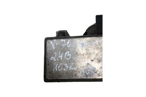 Volvo V70 Throttle valve 8644345