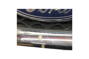 Ford Focus Grille calandre supérieure de pare-chocs avant 4M518200AJ