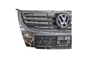 Volkswagen Touran I Etupuskurin ylempi jäähdytinsäleikkö 1T0853651D