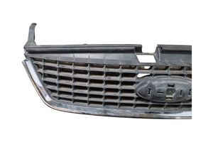 Ford Mondeo Mk III Grille de calandre avant 7S718200A