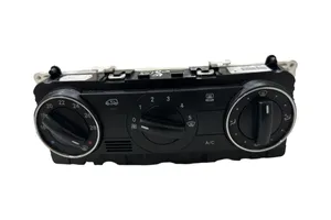 Mercedes-Benz A W169 Oro kondicionieriaus/ klimato/ pečiuko valdymo blokas (salone) A1698301785