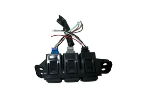 Nissan Leaf I (ZE0) Autres commutateurs / boutons / leviers 