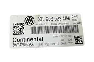 Volkswagen Golf VI Moottorin ohjainlaite/moduuli 03L906023MM