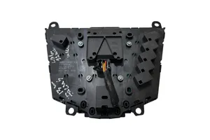 Ford Focus Panel radia AM5T18K811CE