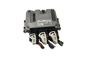 Peugeot Partner Calculateur moteur ECU 9666729580