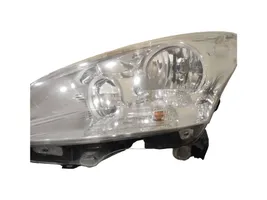 Peugeot 5008 Lampa przednia 9682519180