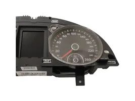 Volkswagen PASSAT B6 Speedometer (instrument cluster) 3C0920872G