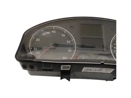 Volkswagen Golf V Compteur de vitesse tableau de bord 1K0920861A