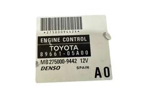 Toyota Avensis T220 Блок управления двигателя 8966105A00