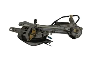 Mercedes-Benz E W210 Front wiper linkage and motor 0589906092