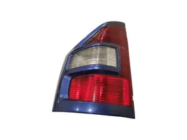 Mitsubishi Pajero Lampa tylna R1726L