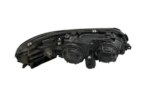 Volvo V70 Lampa przednia 1113536010H1