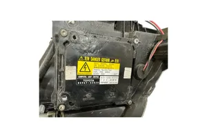 Toyota Auris 150 Lampa przednia 8107002480