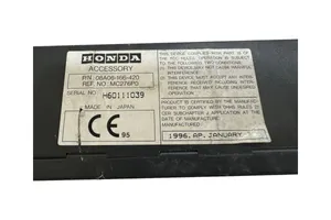 Honda Legend III KA9 Radio/CD/DVD/GPS-pääyksikkö MC276P0