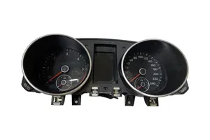 Volkswagen Golf VI Geschwindigkeitsmesser Cockpit 5K0920873A