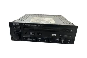 Mitsubishi Carisma Radio / CD/DVD atskaņotājs / navigācija MR337279