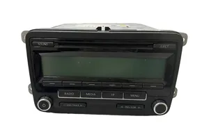 Volkswagen PASSAT B7 Unité principale radio / CD / DVD / GPS 1K0035186AB