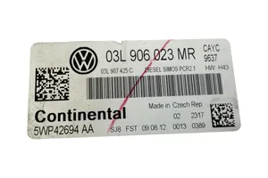Volkswagen Golf VI Variklio valdymo blokas 03L906023MR