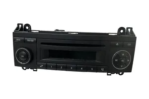 Mercedes-Benz B W245 Unité principale radio / CD / DVD / GPS A1698200786