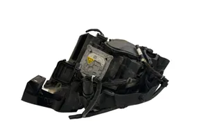 BMW 3 E92 E93 Lampa przednia 0301230272