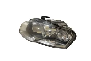 Audi A4 S4 B7 8E 8H Lampa przednia 8E0941003BM