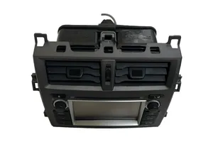 Toyota Verso-S Radio/CD/DVD/GPS-pääyksikkö 8614052011