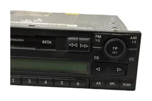 Volkswagen PASSAT B5.5 Unità principale autoradio/CD/DVD/GPS 1J0035152F