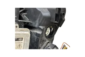 Skoda Octavia Mk2 (1Z) Lampa przednia 7L6941329B