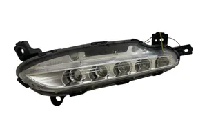 Hyundai Tucson TL Faro diurno con luce led 92208D7000