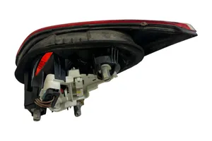 Volkswagen PASSAT CC Lampy tylnej klapy bagażnika 3C8945093D
