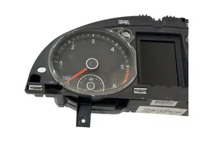 Volkswagen PASSAT B7 Speedometer (instrument cluster) 3AA920870A