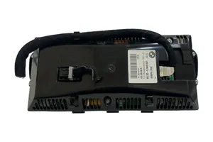 BMW 5 E60 E61 Monitori/näyttö/pieni näyttö 65826945661