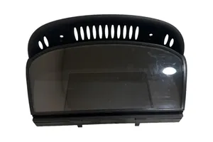 BMW 5 E60 E61 Monitori/näyttö/pieni näyttö 65826945661