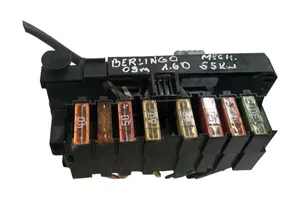 Citroen Berlingo Fuse module 9664706180