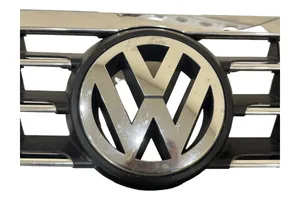 Volkswagen Touran I Grotelės priekinės 1T0853651GM