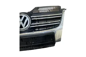 Volkswagen Golf V Maskownica / Grill / Atrapa górna chłodnicy 1K5853651