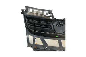 Volkswagen Golf V Maskownica / Grill / Atrapa górna chłodnicy 1K5853651