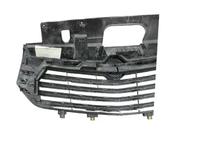 Opel Vivaro Front bumper upper radiator grill 214B25126R