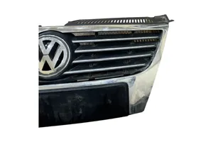 Volkswagen PASSAT B6 Grille calandre supérieure de pare-chocs avant 3C0853651T