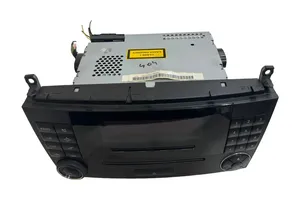 Mercedes-Benz C W203 Radio/CD/DVD/GPS-pääyksikkö A2038273842