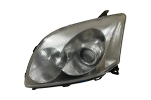 Toyota Avensis T250 Lampa przednia E138422