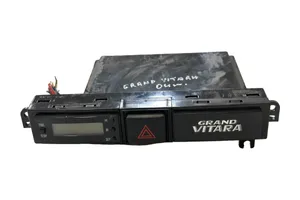Suzuki Grand Vitara I Interrupteur feux de détresse 3678052J00