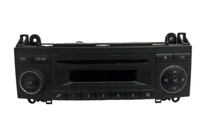 Mercedes-Benz B W245 Panel / Radioodtwarzacz CD/DVD/GPS A1698200786