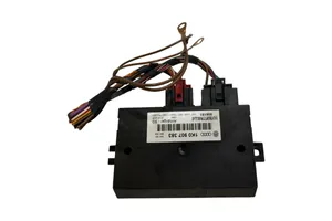 Volkswagen PASSAT B6 Steuergerät/Modul für die Anhängerkupplung 1K0907383