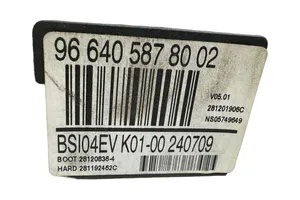 Peugeot Partner Fuse module 966405878002