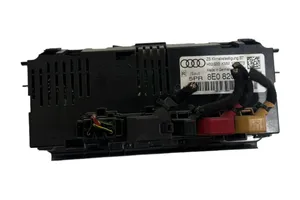 Audi A4 S4 B7 8E 8H Panel klimatyzacji 8E0820043BM